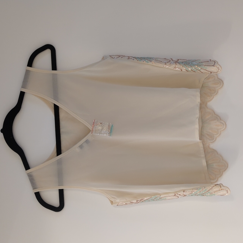 Lulu's sequin seashell tank - Picture 8 of 13